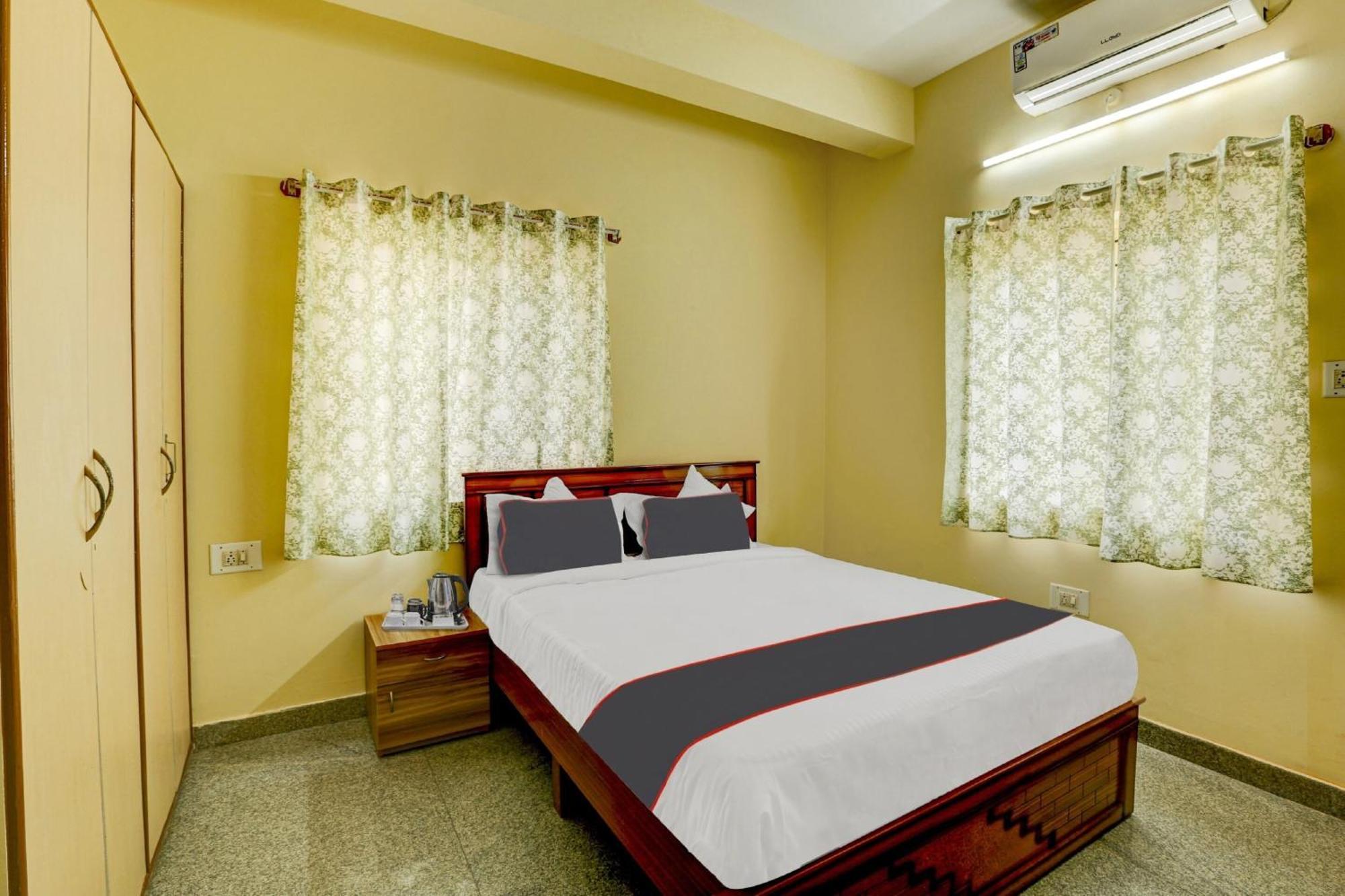 Collection O Relax Stay Apartments Bangalore Buitenkant foto