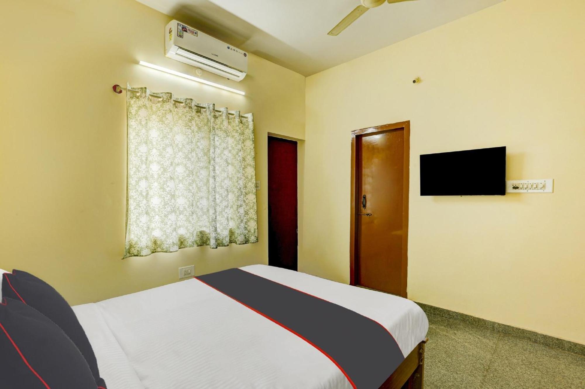 Collection O Relax Stay Apartments Bangalore Buitenkant foto